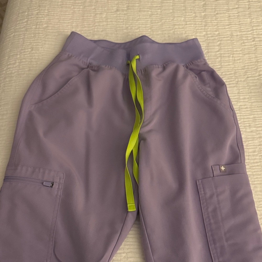 FIGS Rafaela Top and High Waisted Yola Scrub Pants